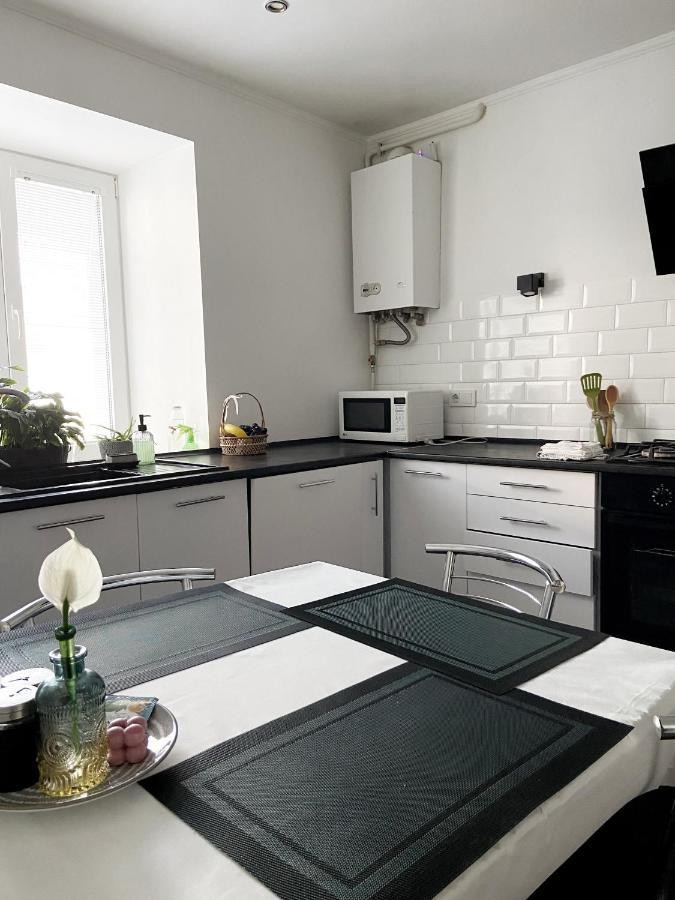 Квартира У Старому Місті كاميانيتس - بوديلسكيي المظهر الخارجي الصورة